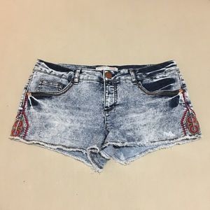 Acid Wash Jean Shorts Aztec Design